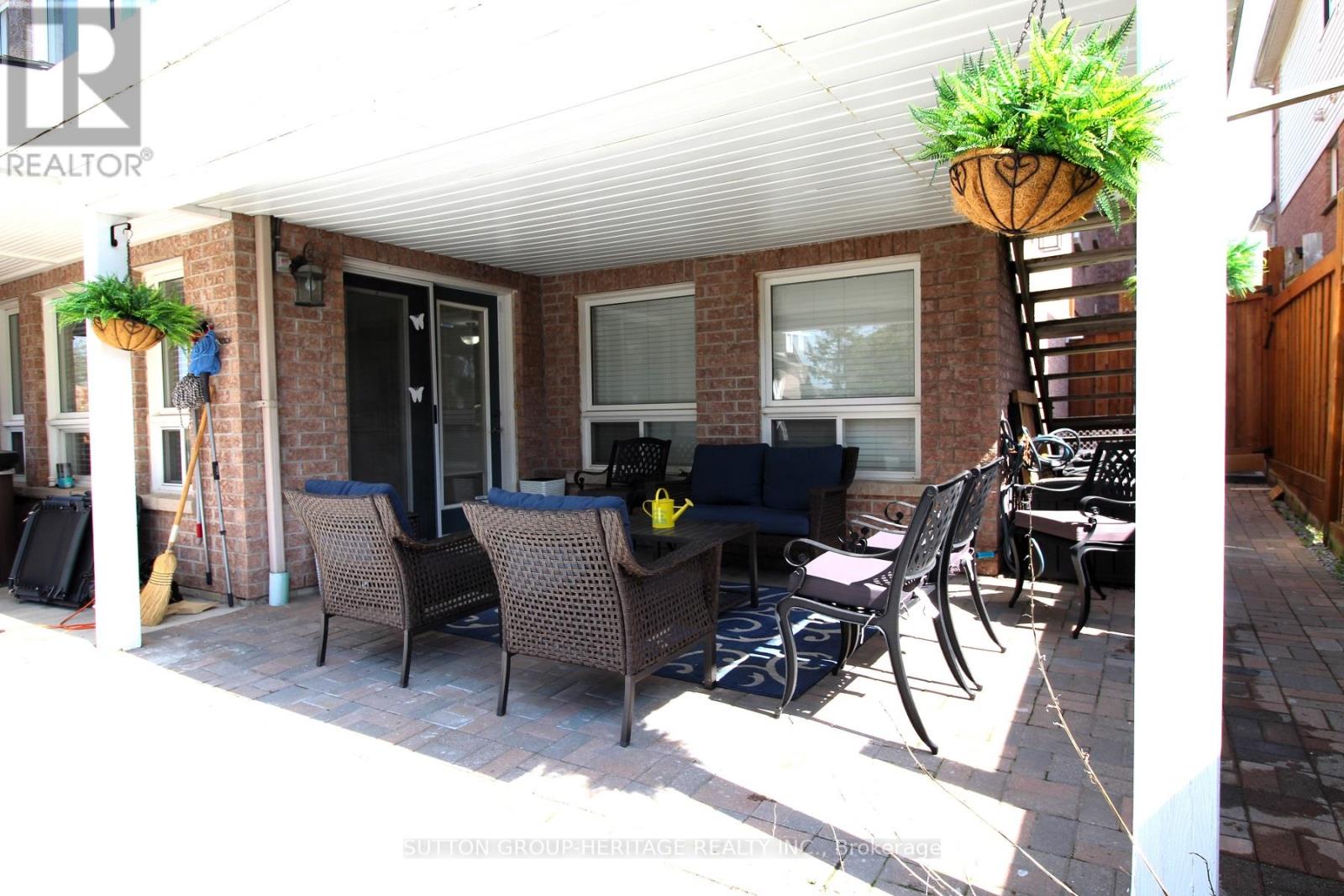 911 Coldstream - Bsmt Apt Drive, Oshawa, Ontario  L1K 2W8 - Photo 3 - E13115878
