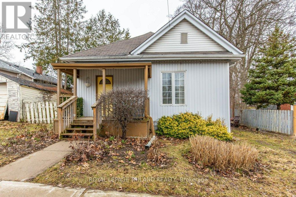 11 Mackay Avenue, London South, Ontario  N6J 2T5 - Photo 1 - X13116216