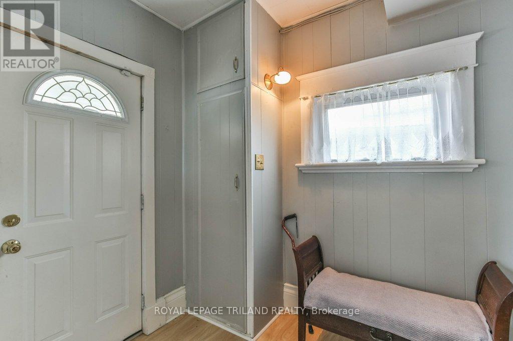 11 Mackay Avenue, London South, Ontario  N6J 2T5 - Photo 6 - X13116216