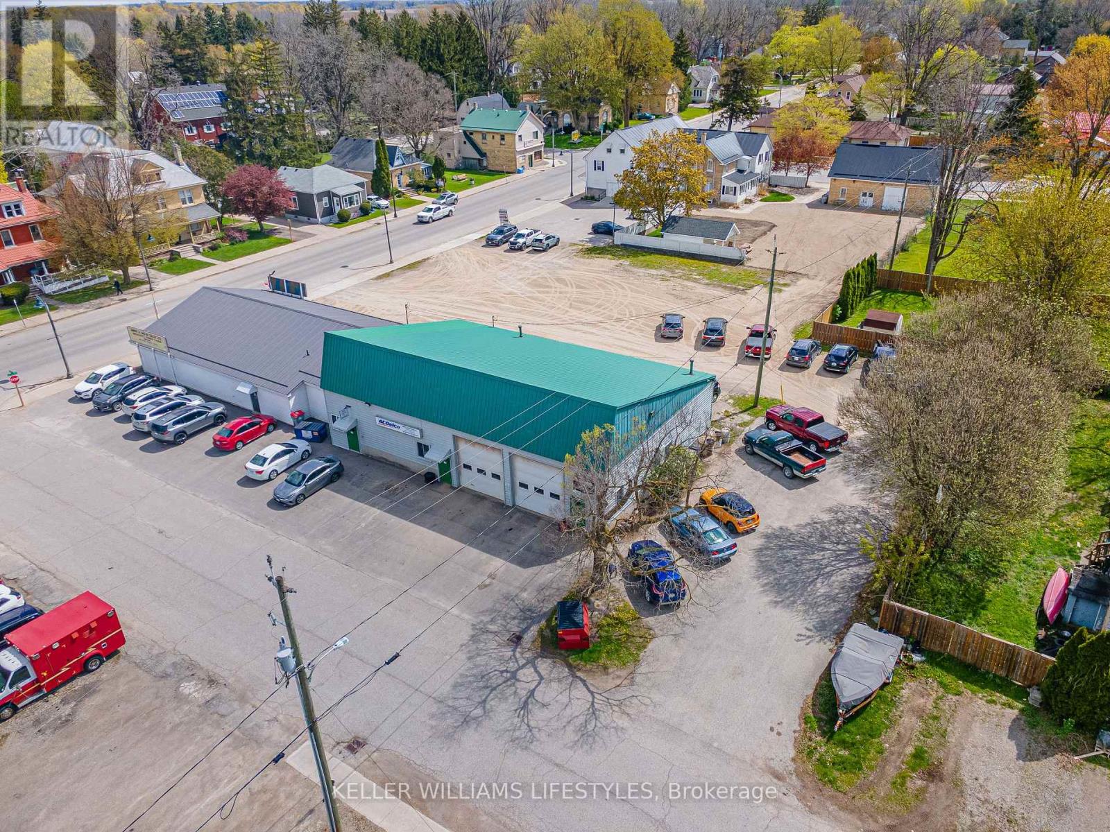 163 Ailsa Craig Main Street, North Middlesex, Ontario  N0M 1A0 - Photo 4 - X13116254