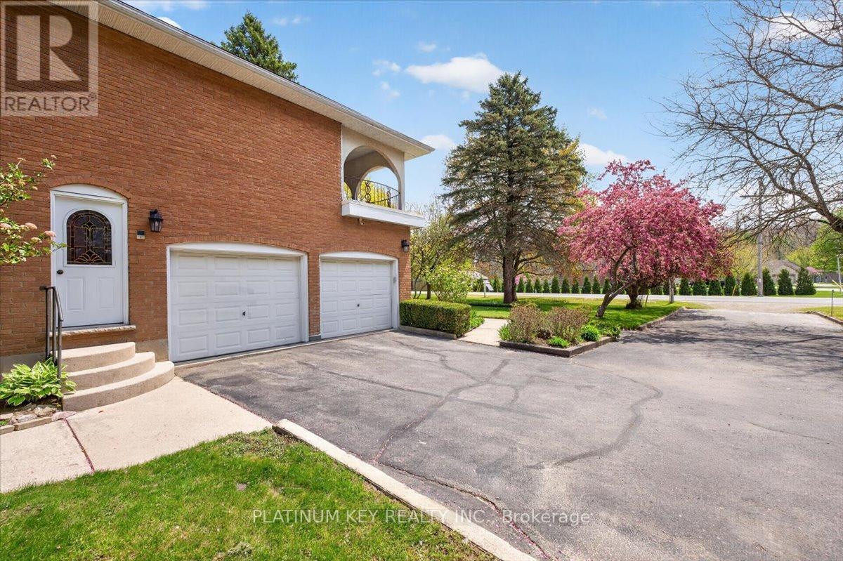 21610 Adelaide Road, Strathroy-Caradoc, Ontario  N0L 1W0 - Photo 4 - X13116256