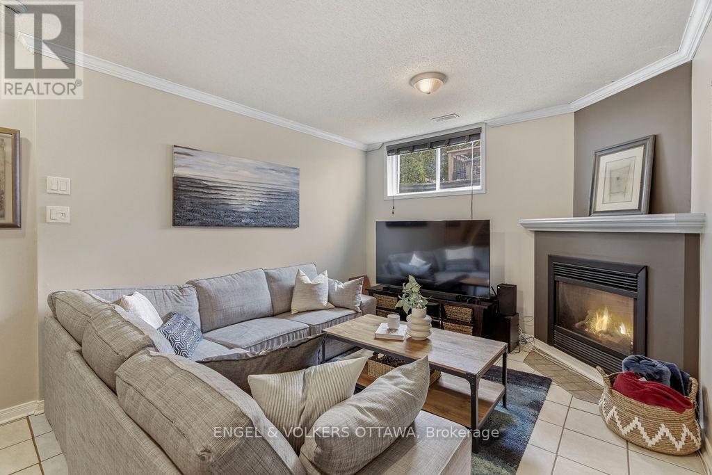371 Hillsboro Private, Ottawa, Ontario  K2M 3B1 - Photo 32 - X13115984