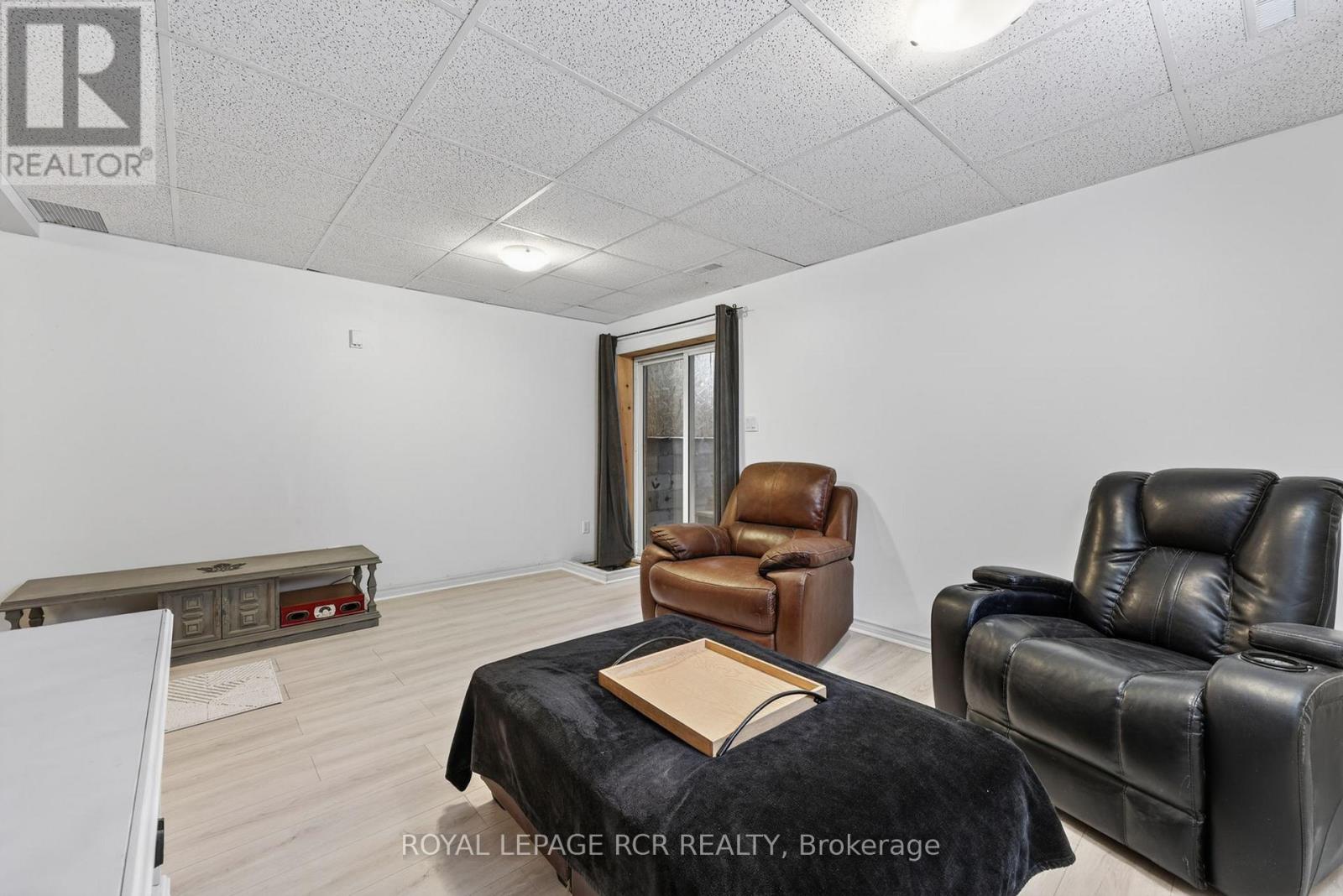 266 Kenwood Avenue, Georgina, Ontario  L4P 2X5 - Photo 23 - N13115766