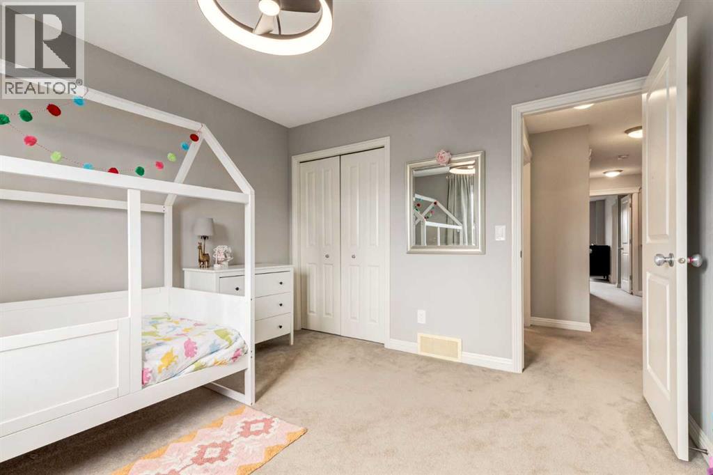 3117 Don Ethell Boulevard Sw, Calgary, Alberta  T3E 7A9 - Photo 25 - A2310230