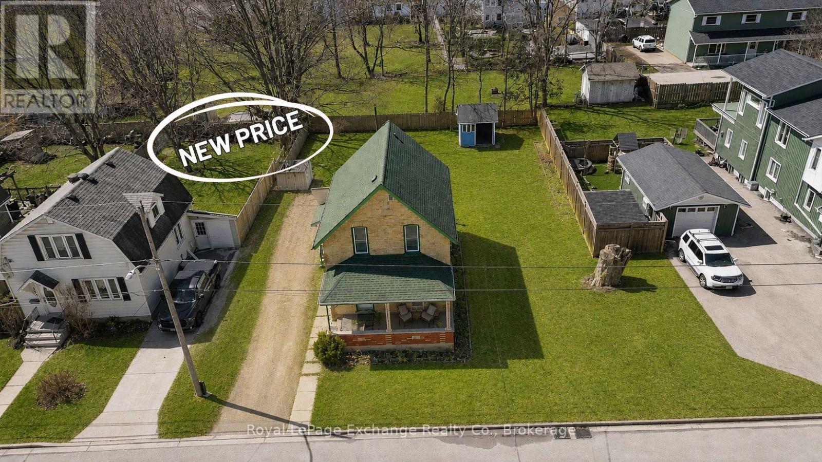588 11TH AVENUE, Hanover, Ontario