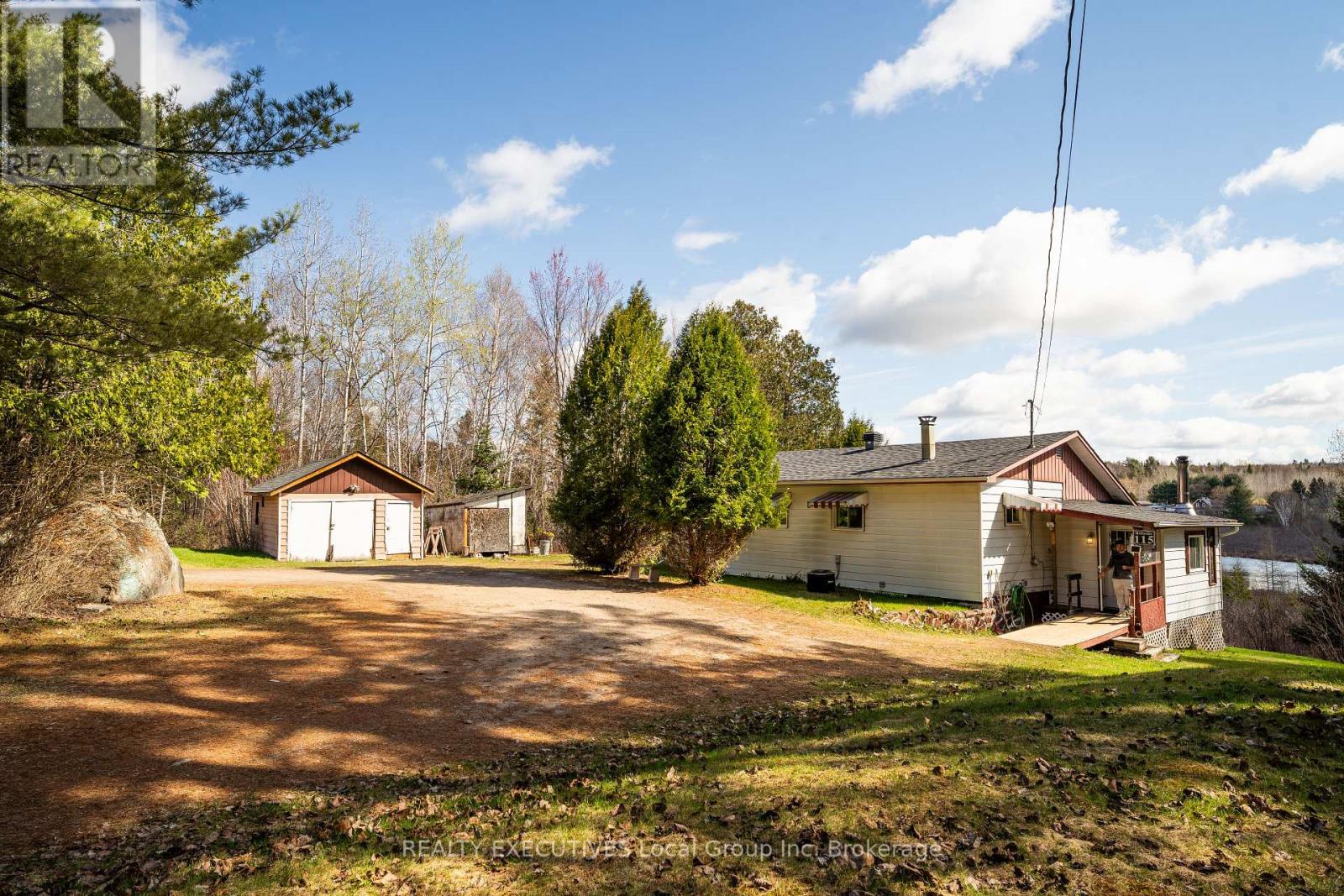 115 Hillside Avenue, Bonfield, Ontario  P0H 1E0 - Photo 34 - X13116040
