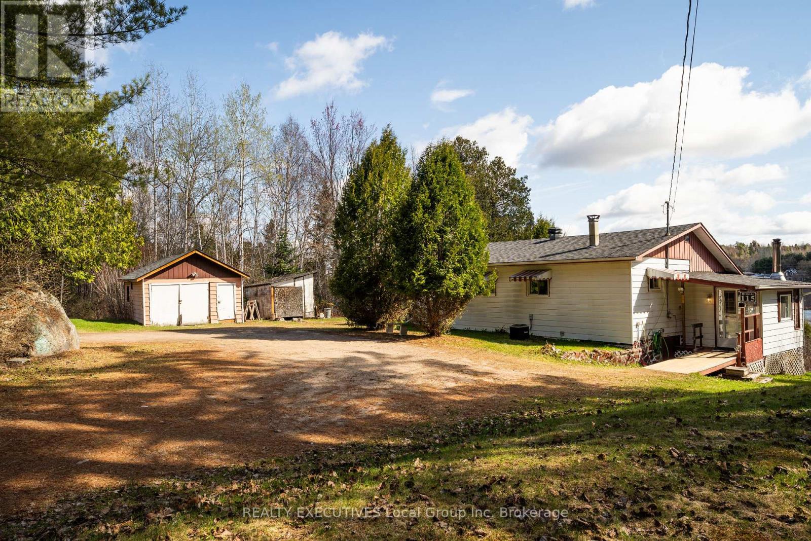 115 Hillside Avenue, Bonfield, Ontario  P0H 1E0 - Photo 35 - X13116040