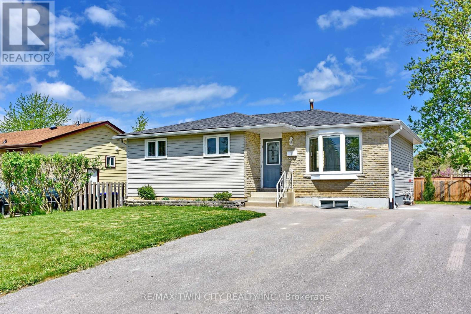 2 - 8 RHONDA ROAD, Collingwood, Ontario