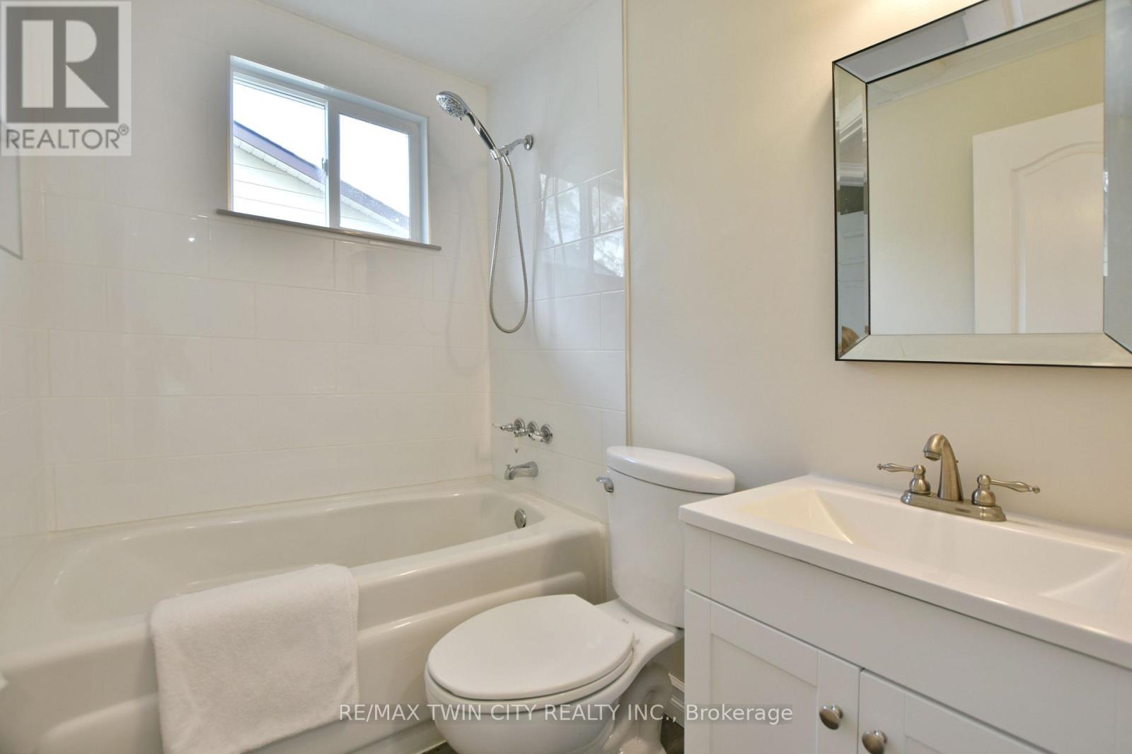 2 - 8 Rhonda Road, Collingwood, Ontario  L9Y 4G4 - Photo 18 - S13115858