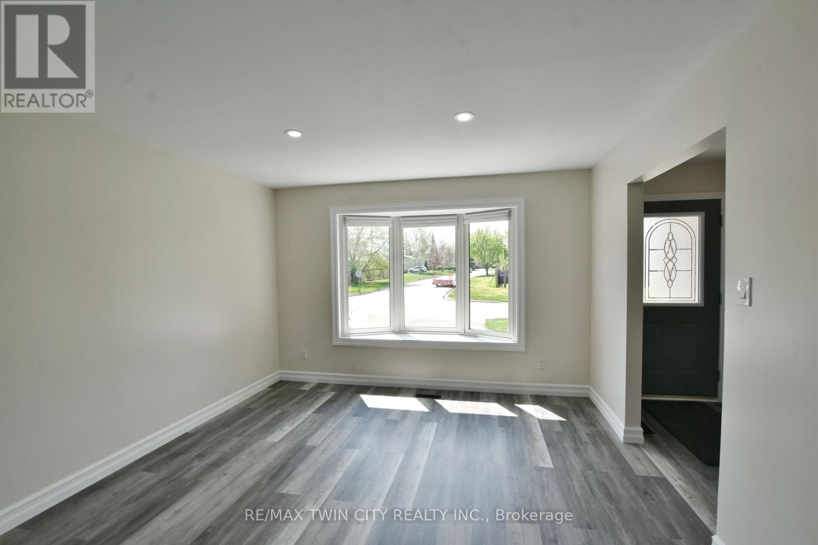 2 - 8 Rhonda Road, Collingwood, Ontario  L9Y 4G4 - Photo 9 - S13115858