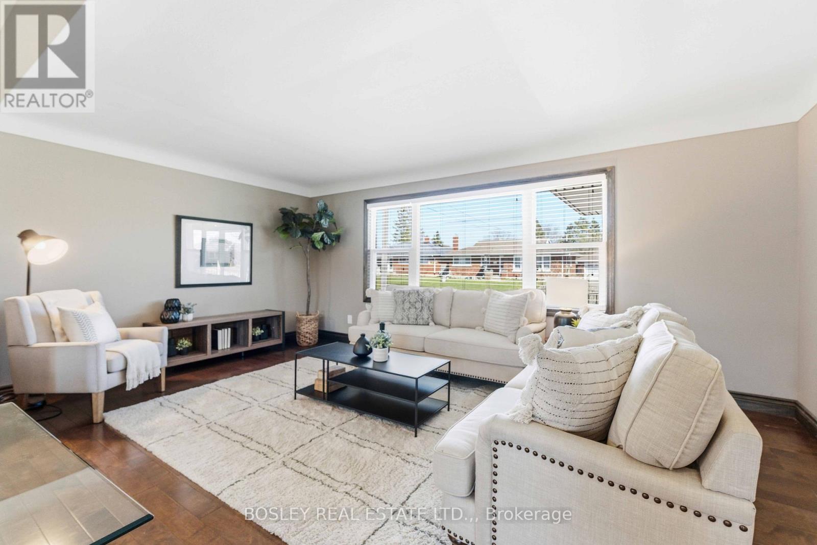 5009 Amelia Crescent, Niagara Falls (Cherrywood), Ontario  L2E 5C4 - Photo 4 - X13116174