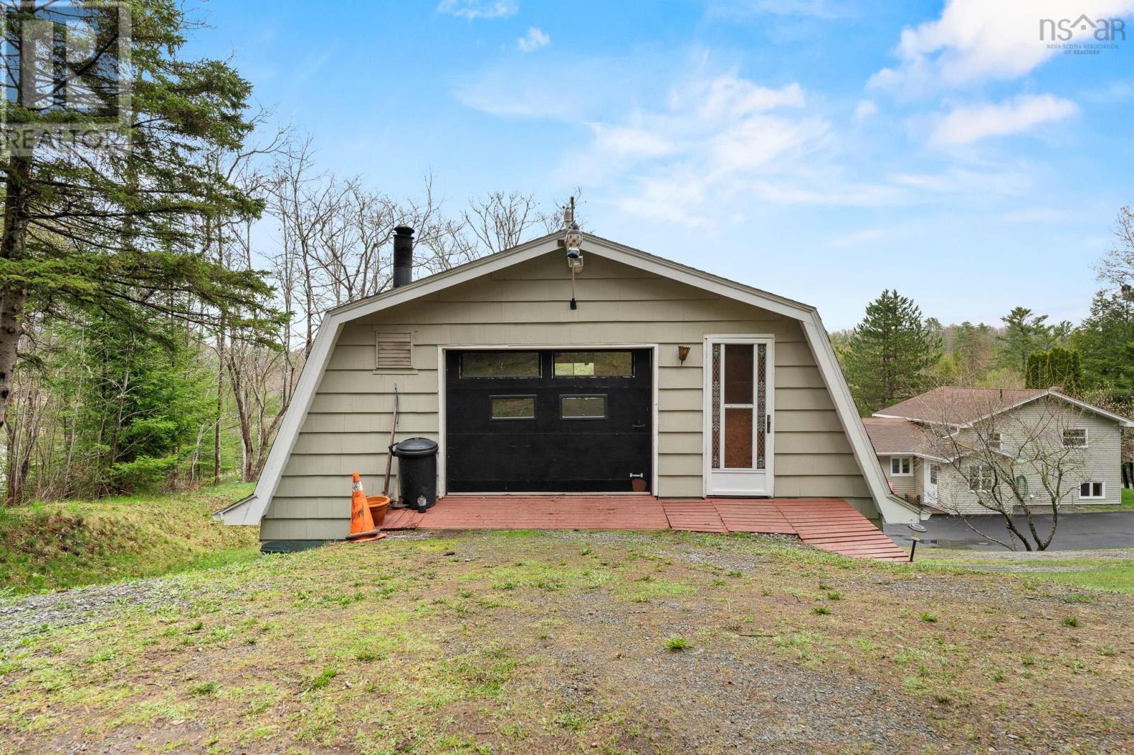 6054 Highway 1, Ellershouse, Nova Scotia  B0N 1L0 - Photo 17 - 202610547