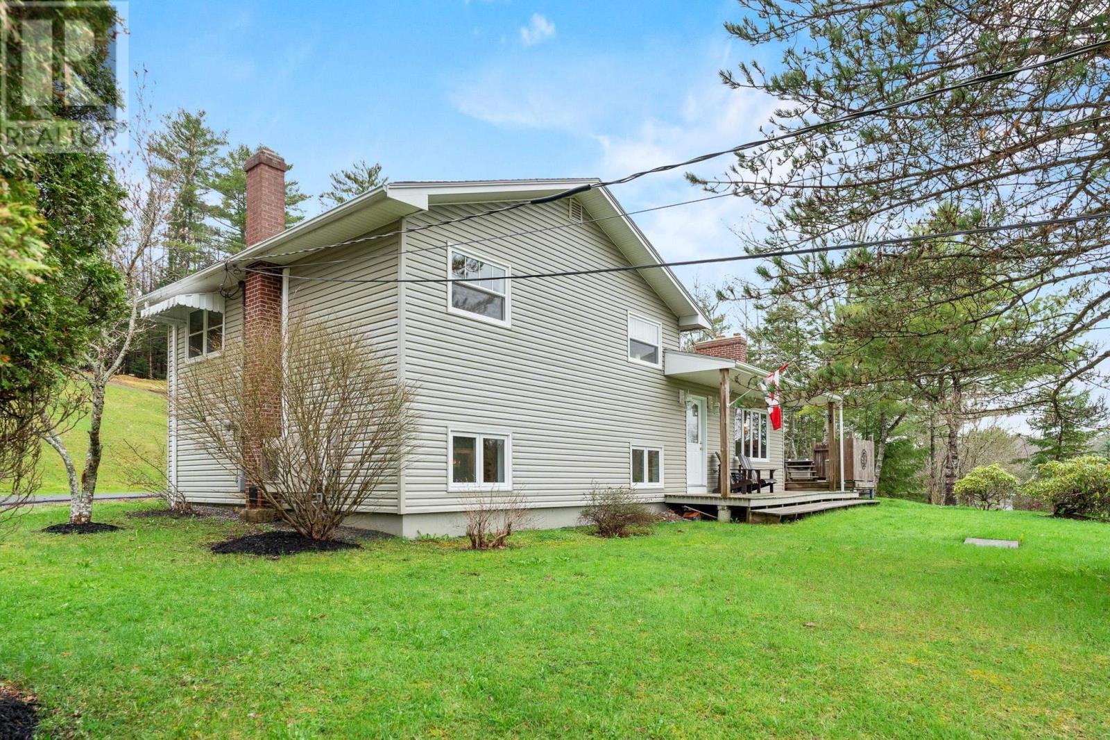 6054 Highway 1, Ellershouse, Nova Scotia  B0N 1L0 - Photo 9 - 202610547
