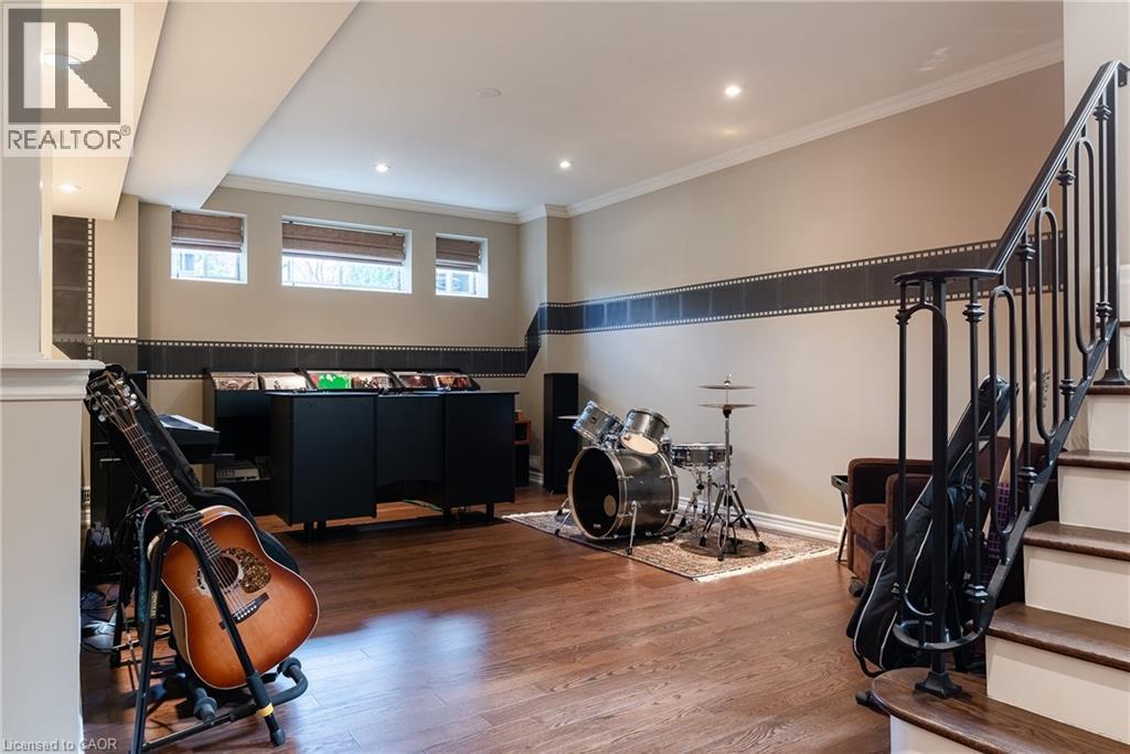 1392 Clearwater Crescent, Oakville, Ontario  L6H 7J5 - Photo 32 - 40829406