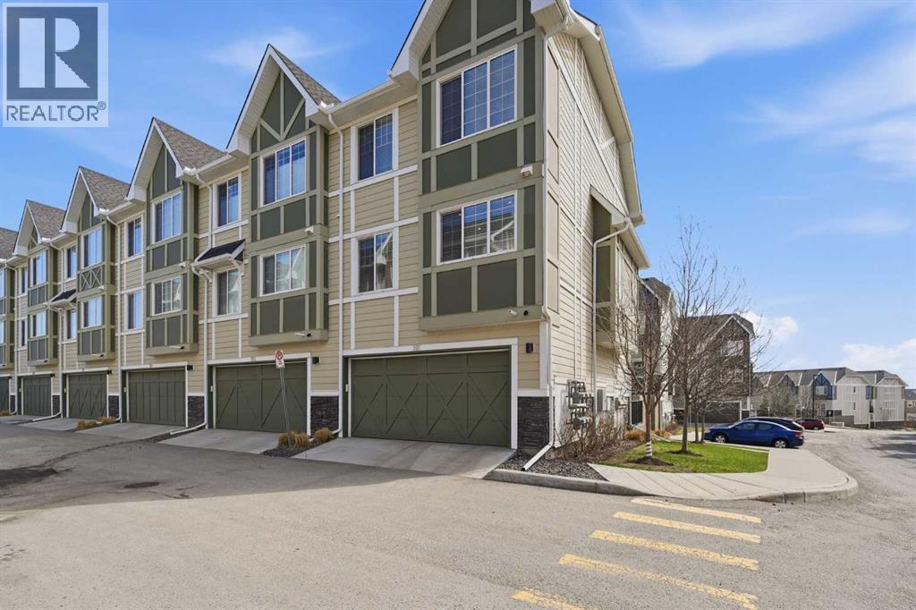 301 Nolanlake Villas Nw, Calgary, Alberta  T3R 0Z7 - Photo 3 - A2299700
