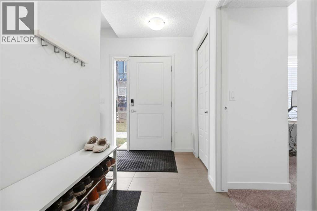 301 Nolanlake Villas Nw, Calgary, Alberta  T3R 0Z7 - Photo 7 - A2299700
