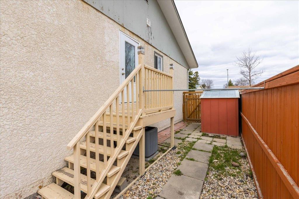 68 Lake Village Road, Winnipeg, Manitoba  R3T 4M8 - Photo 29 - 202610097