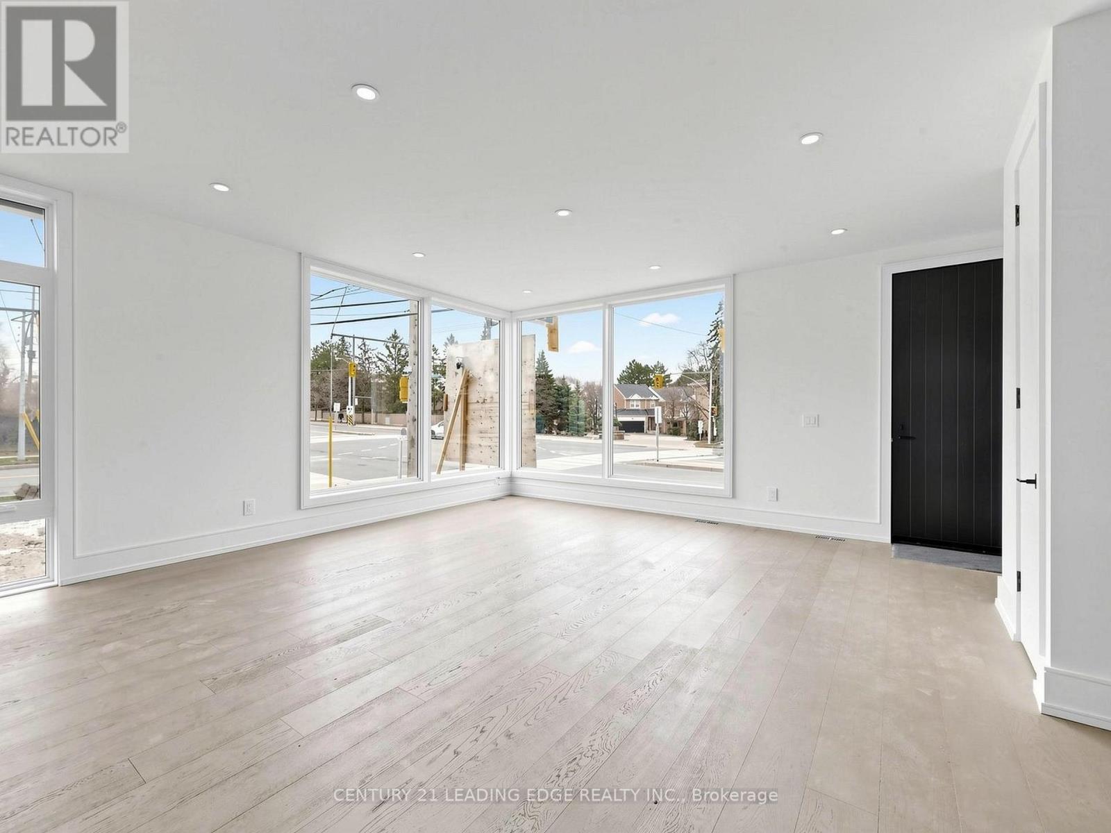 1 - 170 Dixon Road, Toronto, Ontario  M9P 2L8 - Photo 2 - W13115720