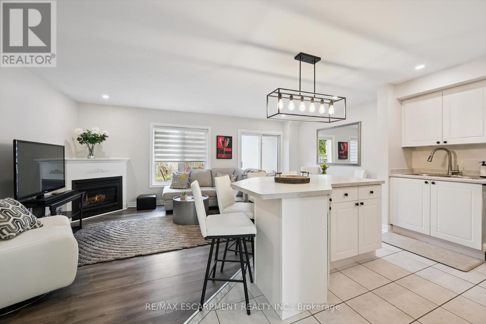 2119 Ghent Avenue, Burlington, Ontario  L7R 1Y4 - Photo 6 - W13115732