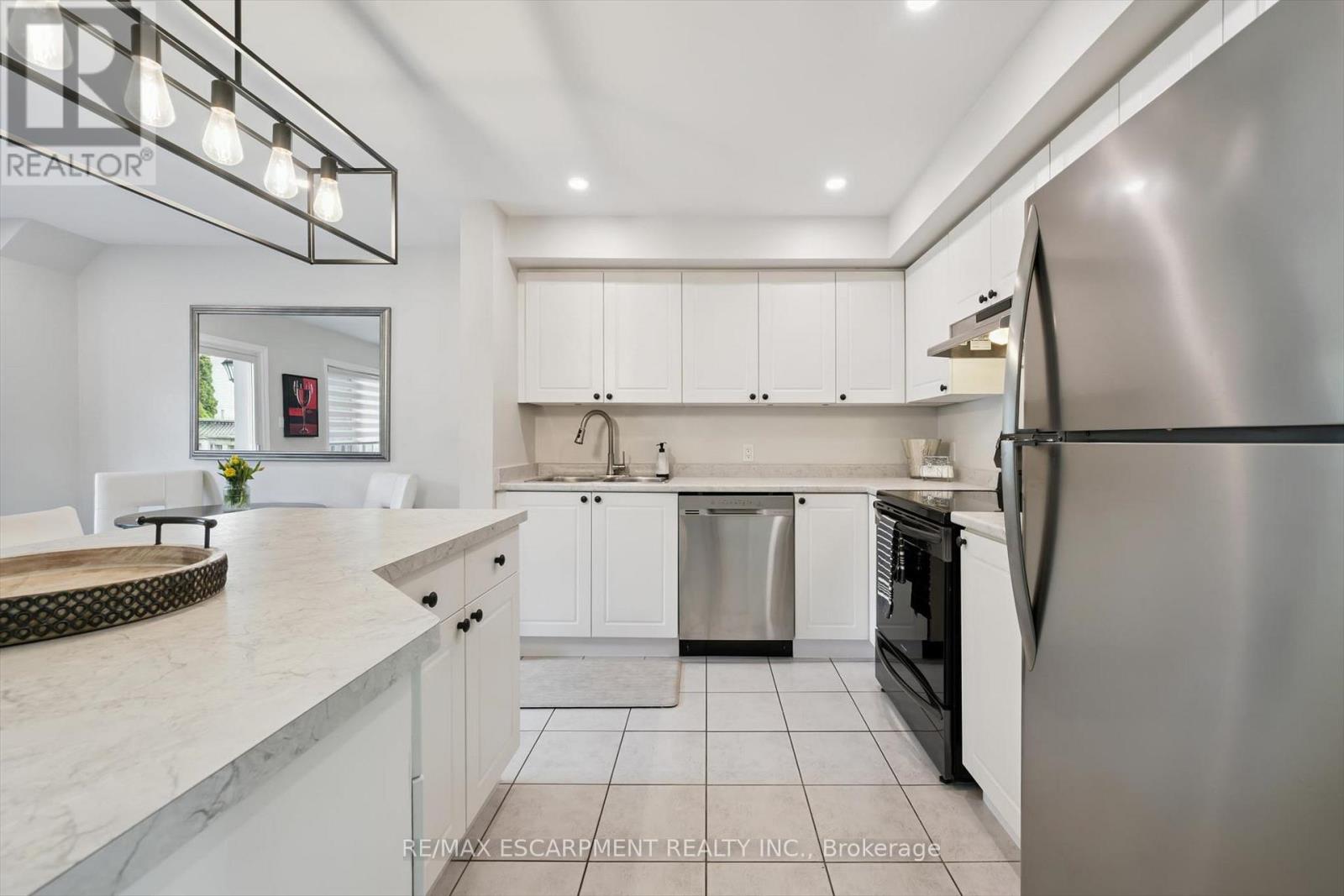 2119 Ghent Avenue, Burlington, Ontario  L7R 1Y4 - Photo 7 - W13115732
