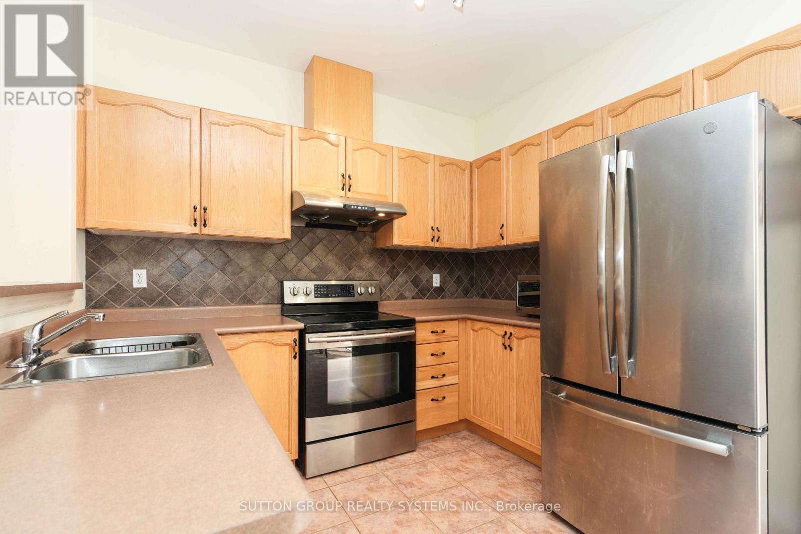 5636 Raleigh Street, Mississauga, Ontario  L5M 7E4 - Photo 10 - W13115822