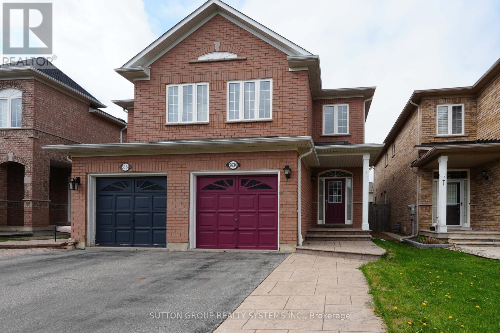 5636 Raleigh Street, Mississauga, Ontario  L5M 7E4 - Photo 2 - W13115822
