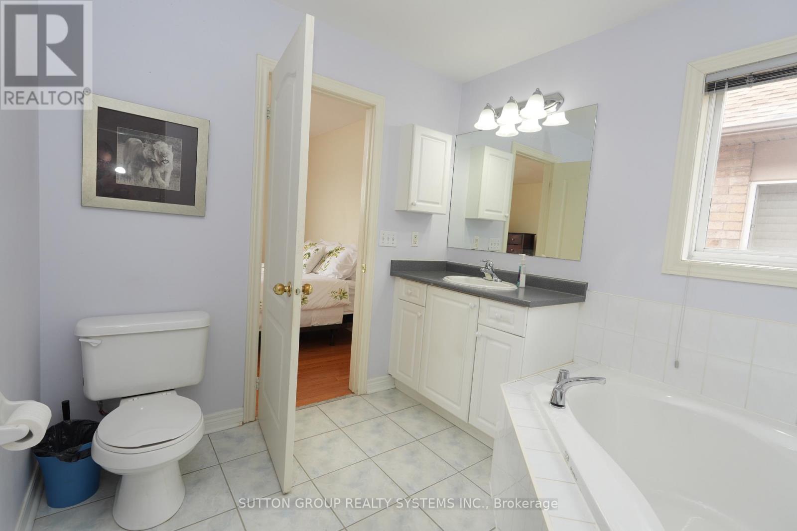5636 Raleigh Street, Mississauga, Ontario  L5M 7E4 - Photo 24 - W13115822