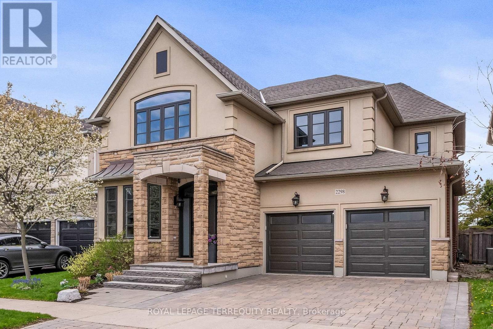2298 MILLSTONE DRIVE, Oakville, Ontario
