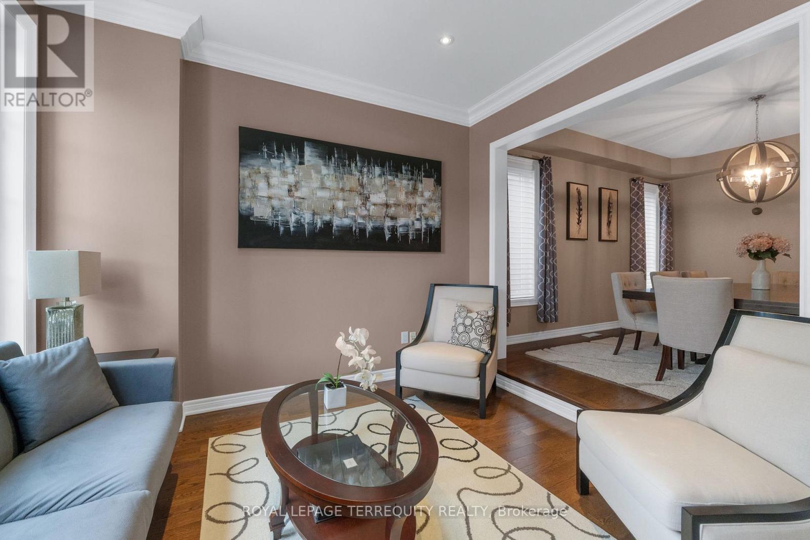 2298 Millstone Drive, Oakville, Ontario  L6M 0H1 - Photo 3 - W13115860