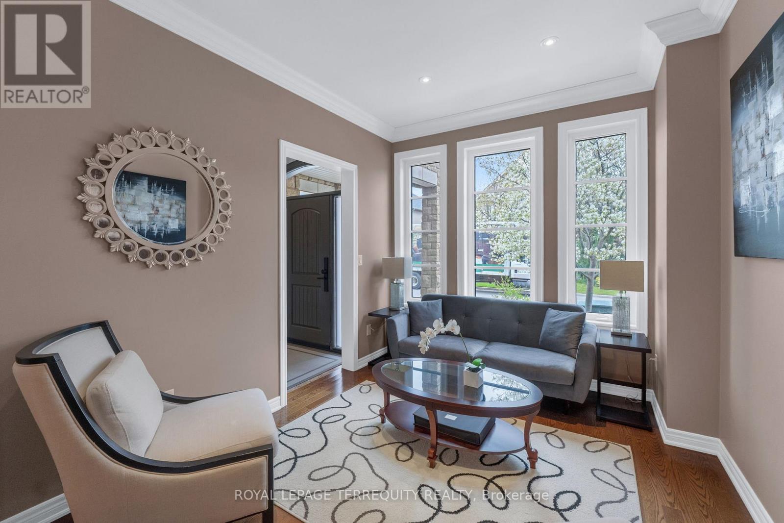2298 Millstone Drive, Oakville, Ontario  L6M 0H1 - Photo 4 - W13115860
