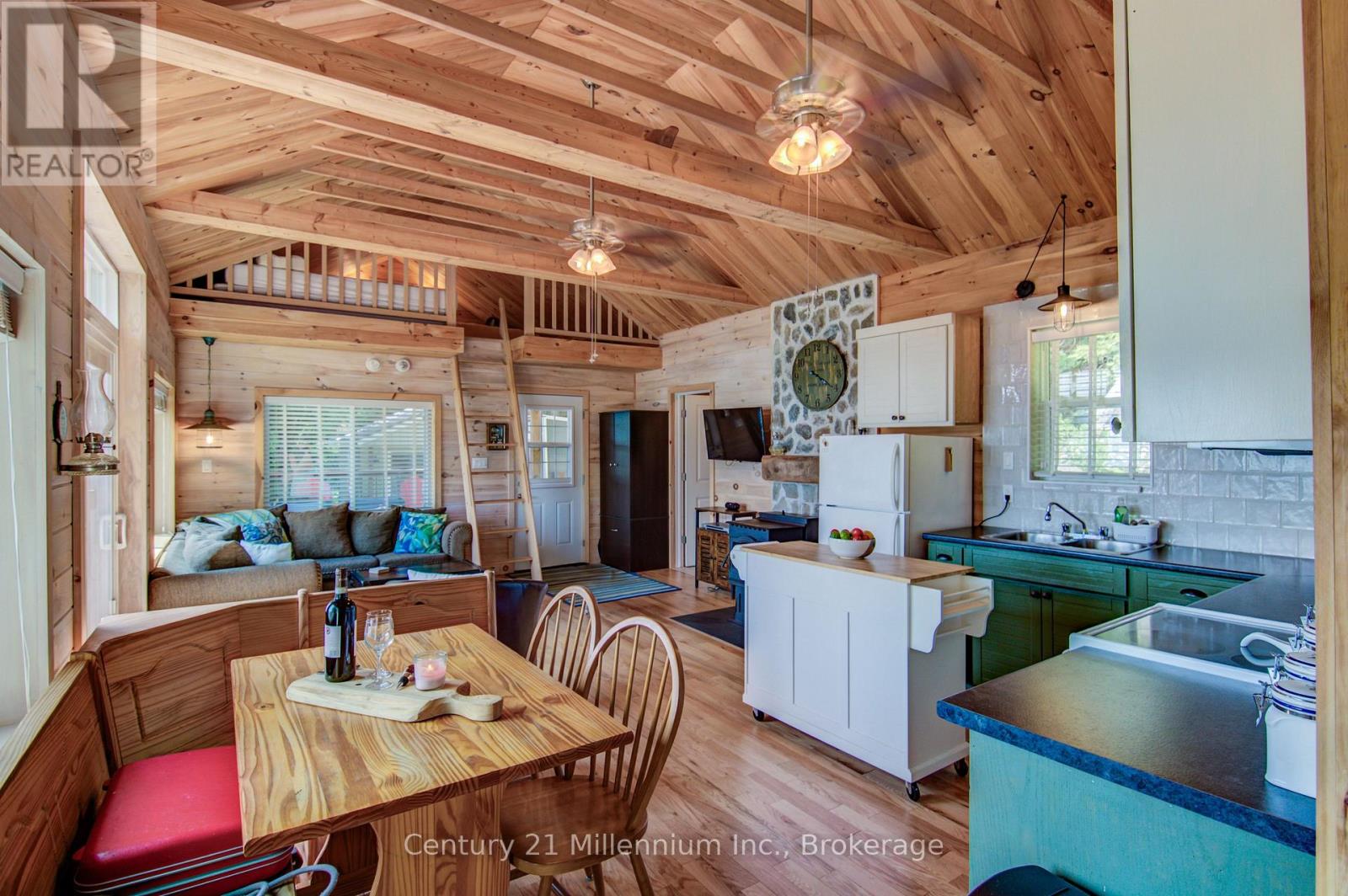 113 Water Street, Northern Bruce Peninsula, Ontario  N0H 1W0 - Photo 20 - X13116080