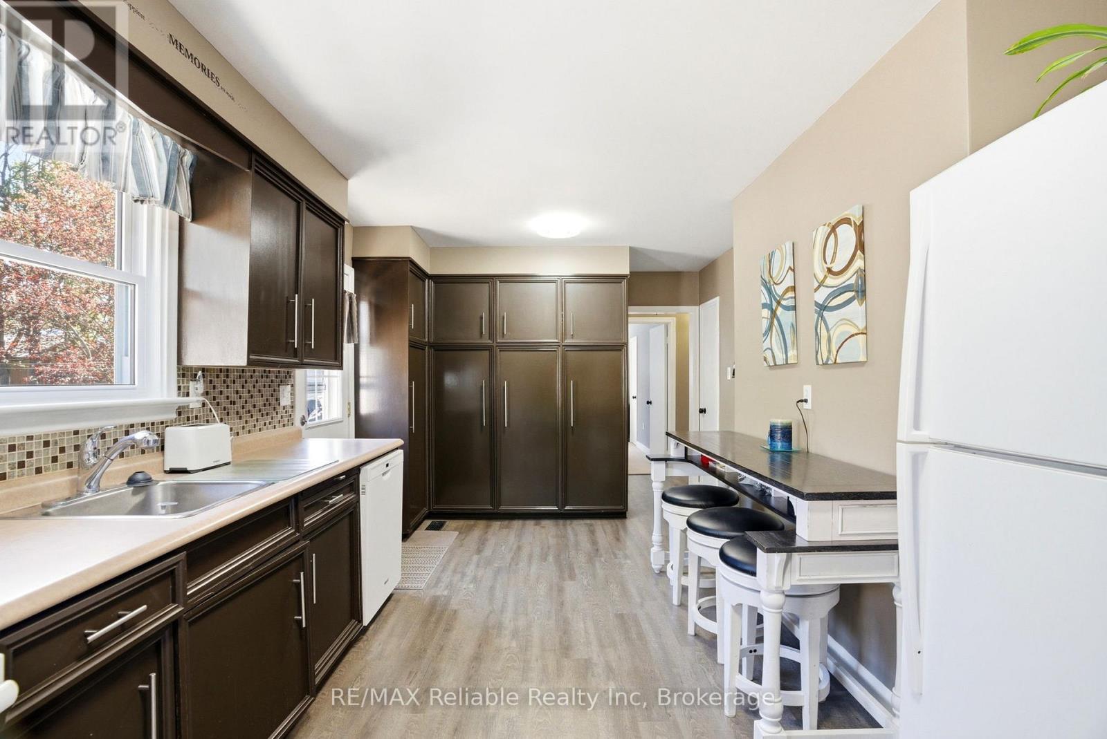 131 Townsend Street, Central Huron, Ontario N0M 1L0 - Photo 10 - X13116138