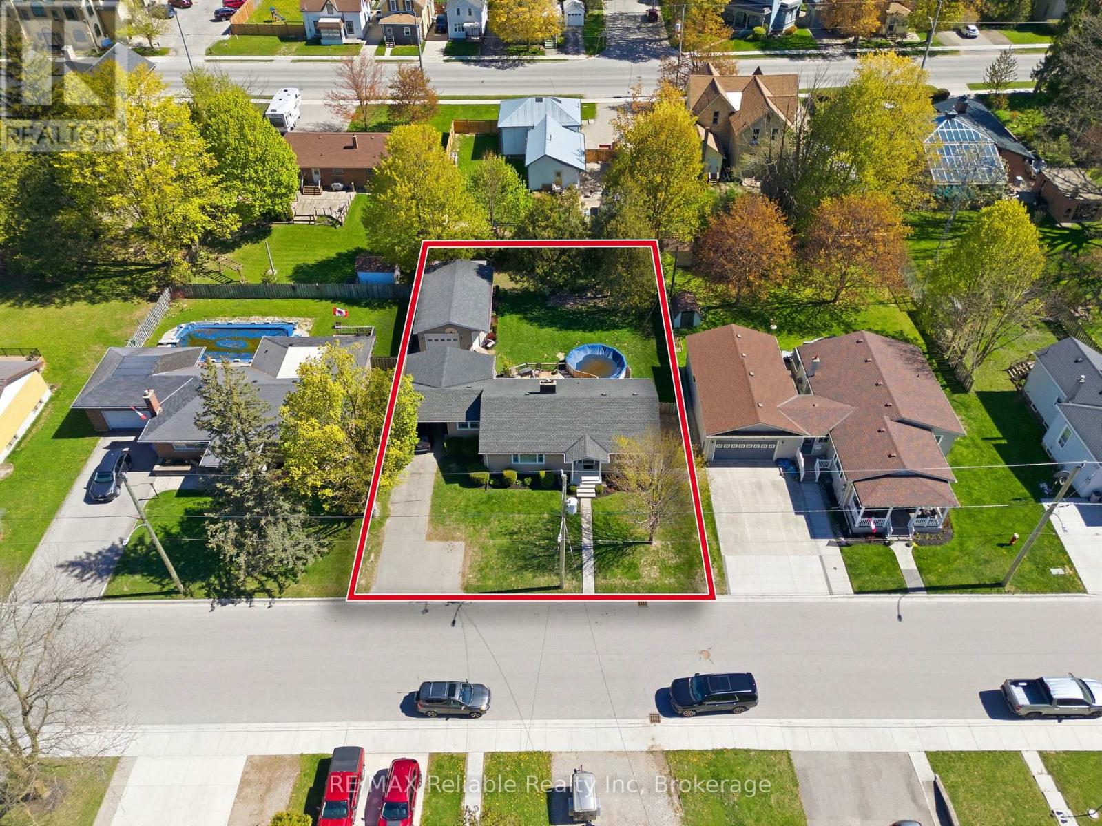 131 Townsend Street, Central Huron, Ontario N0M 1L0 - Photo 2 - X13116138