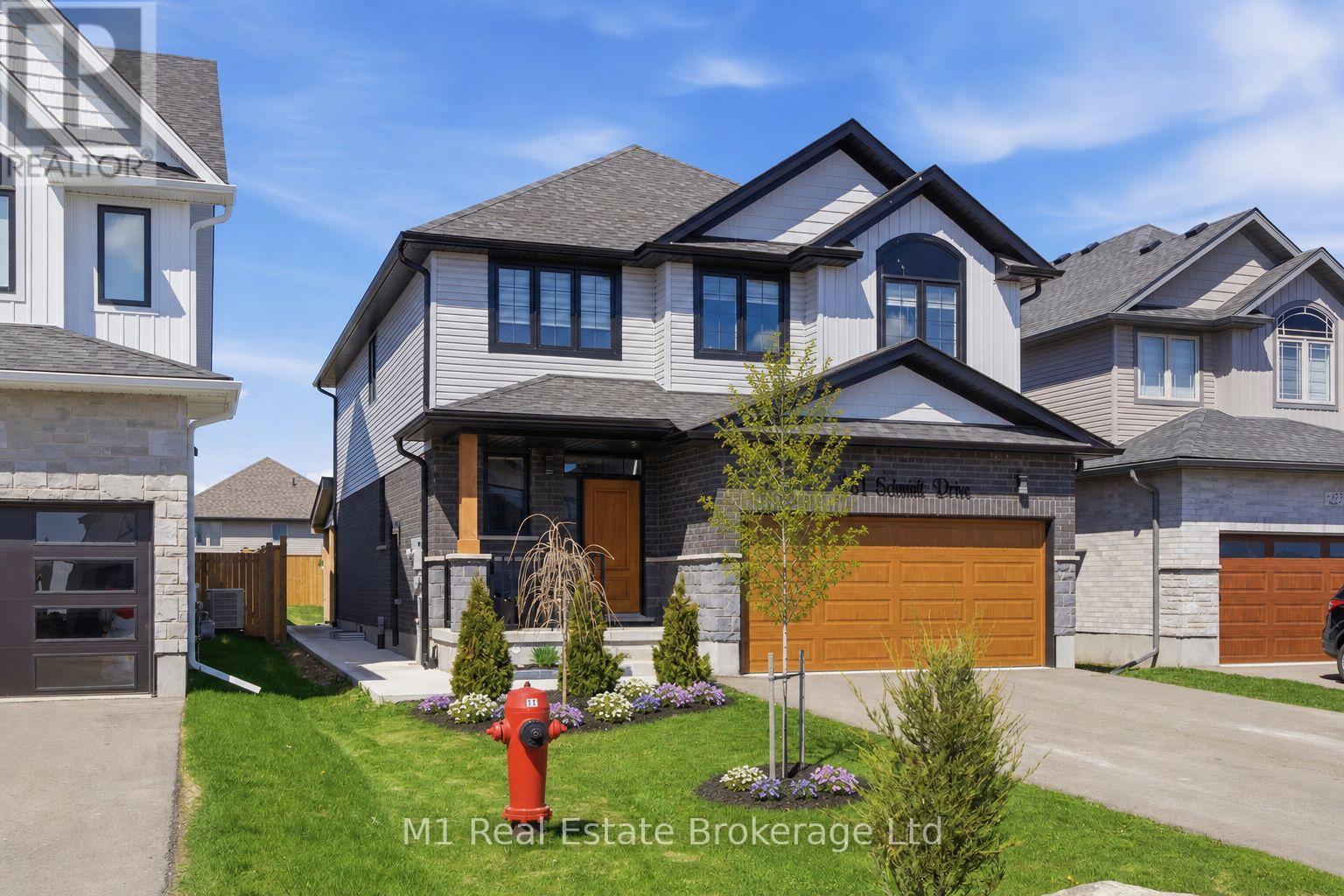 231 Schmidt Drive, Wellington North, Ontario N0G 1A0 - Photo 2 - X13116152