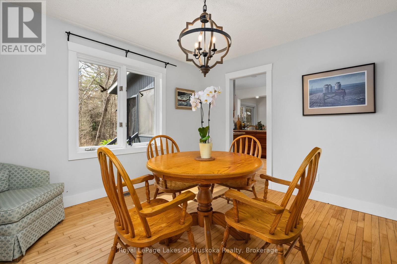 84 Clarke Crescent, Huntsville, Ontario  P0B 1L0 - Photo 10 - X13116158