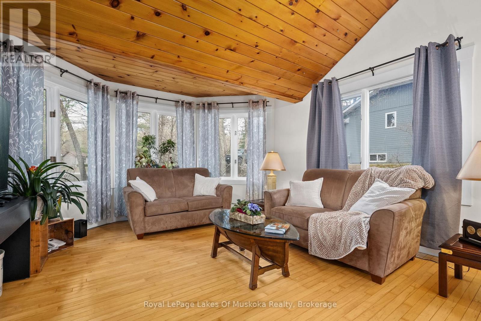 84 Clarke Crescent, Huntsville, Ontario  P0B 1L0 - Photo 9 - X13116158