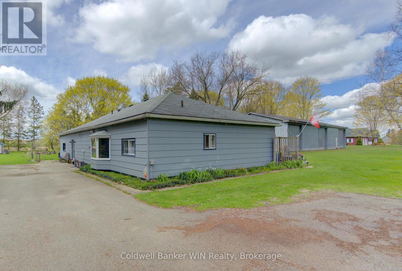 186 MCFARLIN DRIVE, West Grey, Ontario