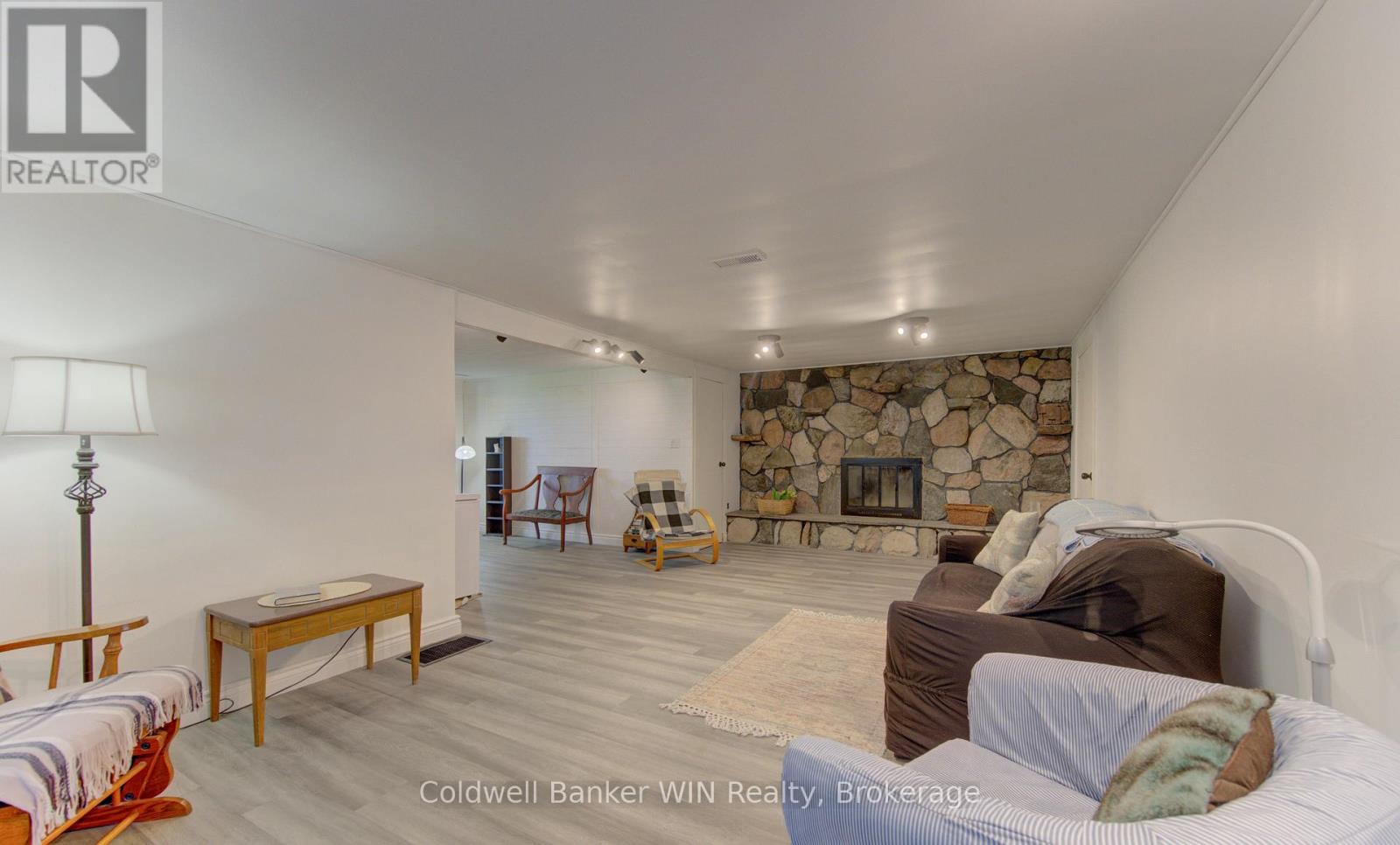 186 Mcfarlin Drive, West Grey, Ontario  N0G 2L0 - Photo 14 - X13116286