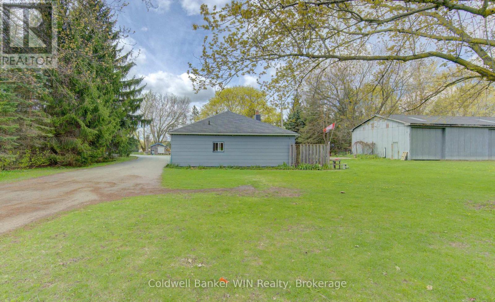 186 Mcfarlin Drive, West Grey, Ontario  N0G 2L0 - Photo 3 - X13116286