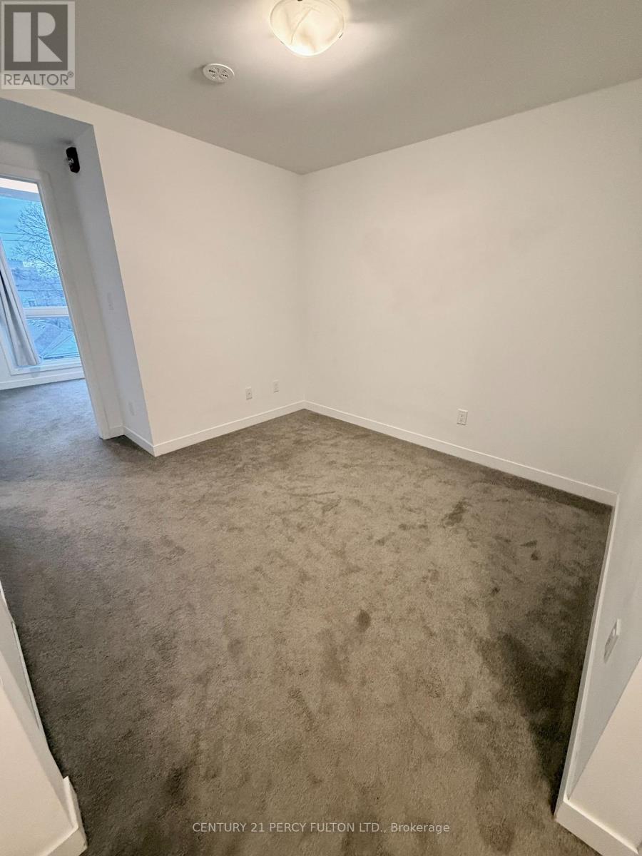 7 - 10 Marquette Avenue, Toronto, Ontario  M6A 0E1 - Photo 16 - C13115974