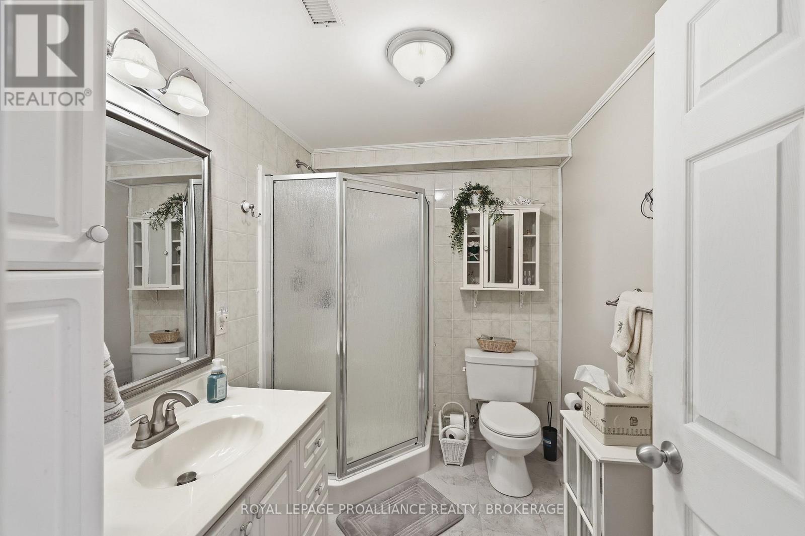 4750 Bath Road, Loyalist, Ontario  K0H 1G0 - Photo 45 - X13112732