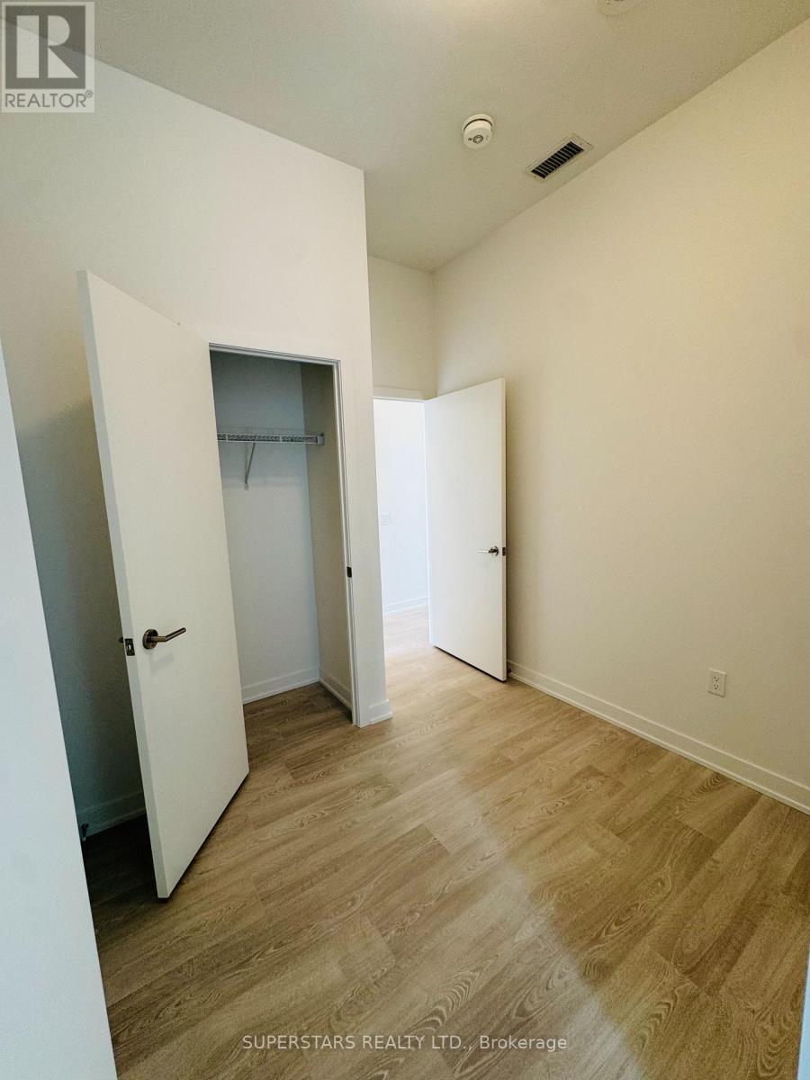2303 - 5 Quarrington Lane, Toronto, Ontario  M3C 0S5 - Photo 12 - C13116034