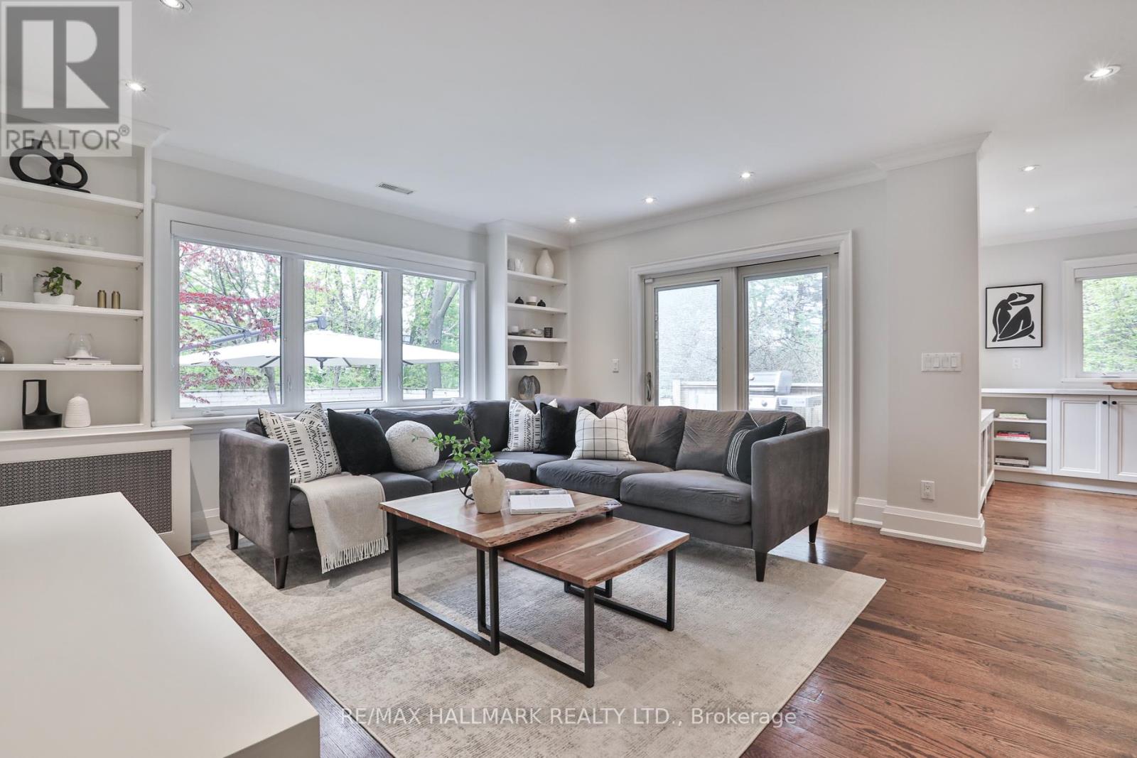 129 Elm Ridge Drive, Toronto, Ontario  M6B 1A6 - Photo 18 - C13116056