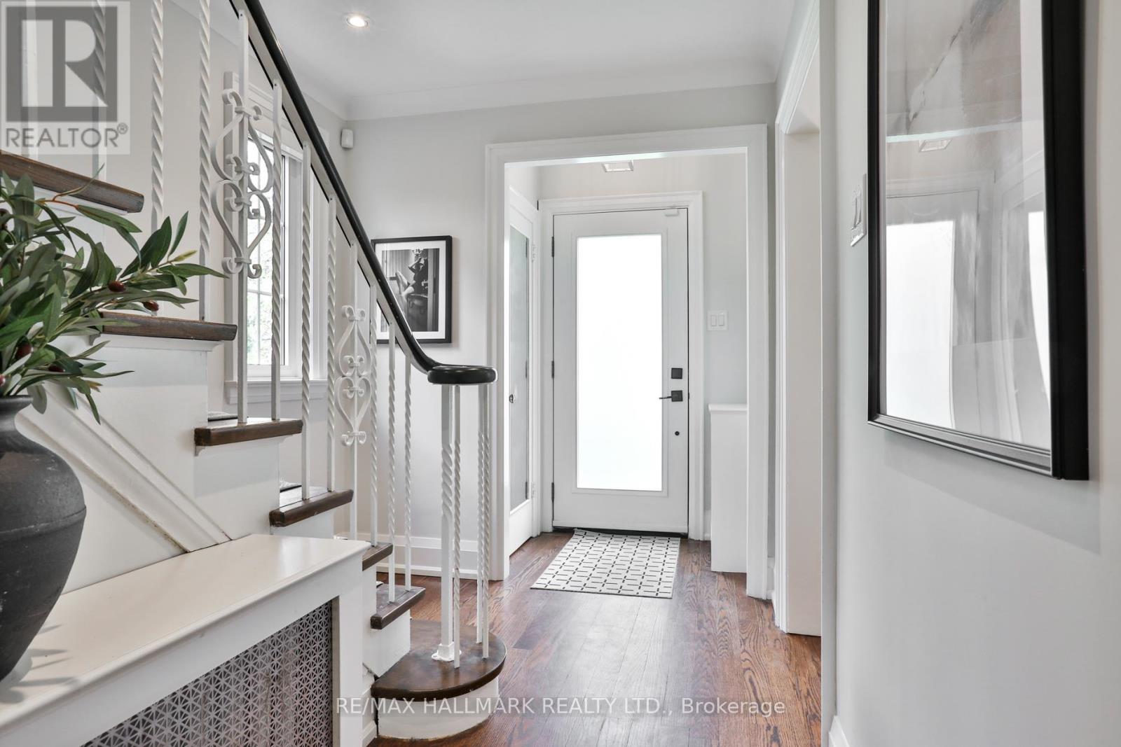 129 Elm Ridge Drive, Toronto, Ontario  M6B 1A6 - Photo 24 - C13116056