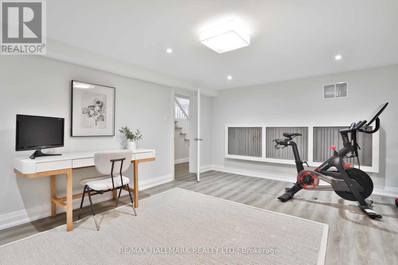 129 Elm Ridge Drive, Toronto, Ontario  M6B 1A6 - Photo 42 - C13116056
