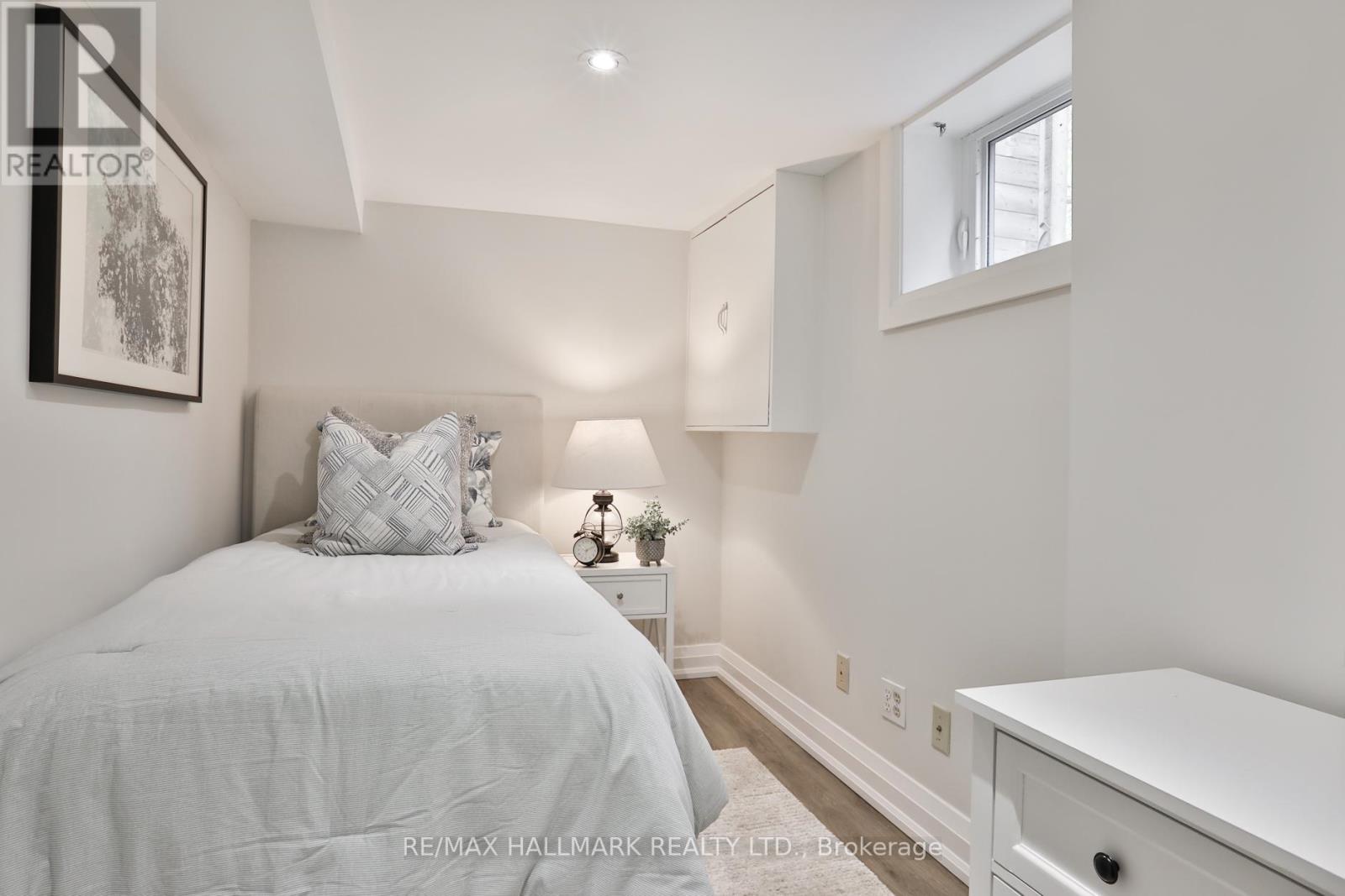 129 Elm Ridge Drive, Toronto, Ontario  M6B 1A6 - Photo 43 - C13116056