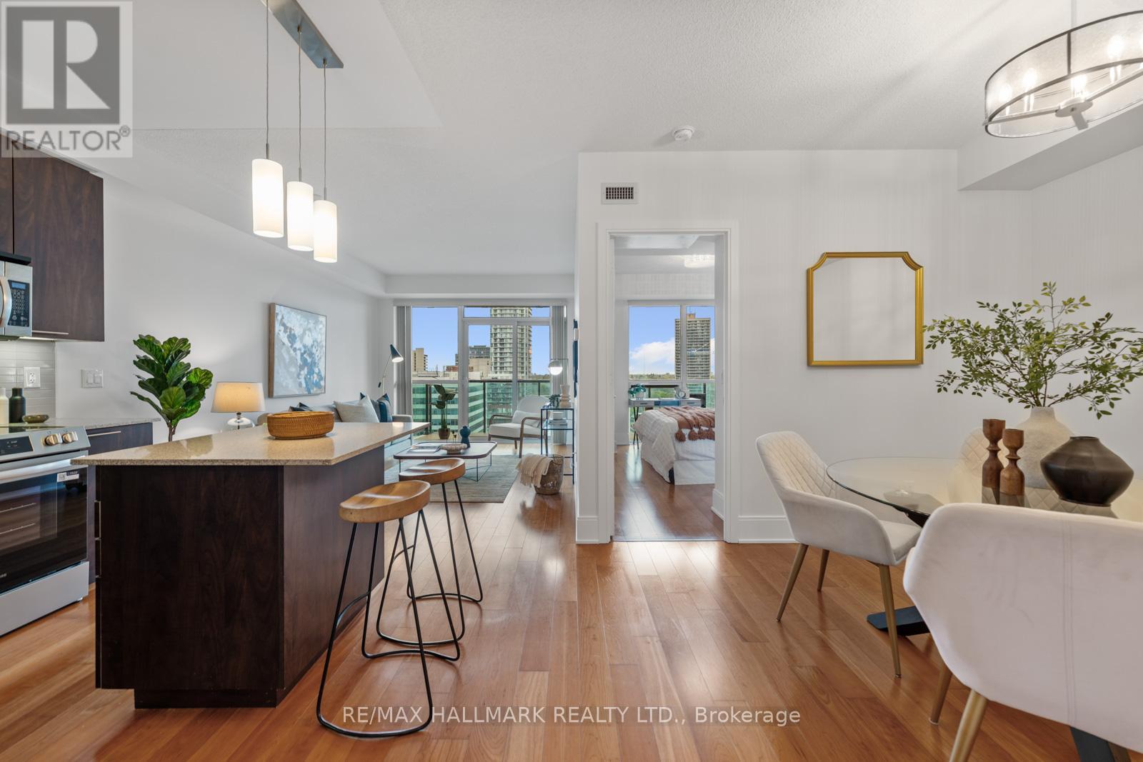 1410 - 25 Broadway Avenue, Toronto, Ontario  M4P 1T7 - Photo 7 - C13116068