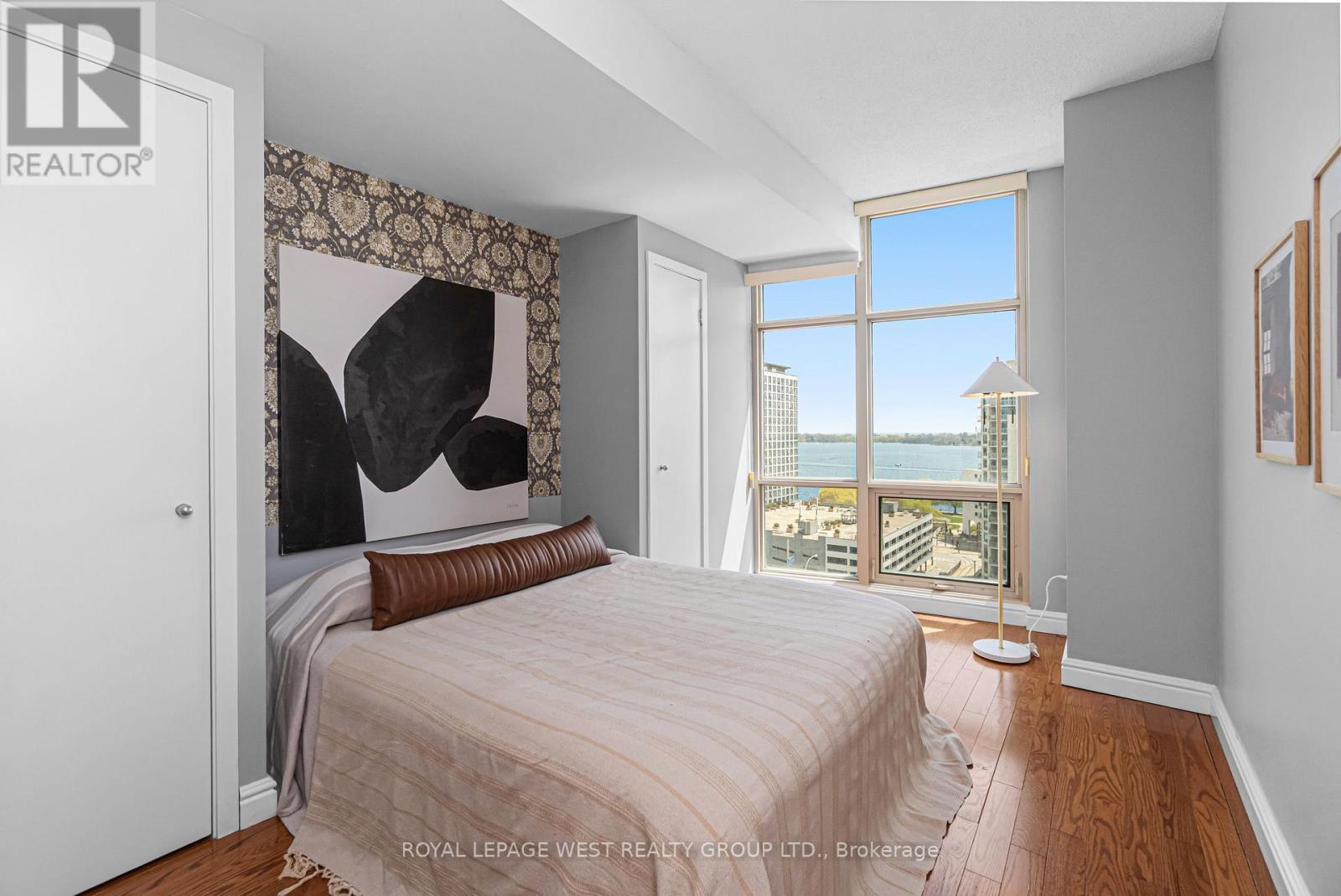 #1510 - 35 Mariner Terrace, Toronto, Ontario  M5V 3V9 - Photo 15 - C13116076