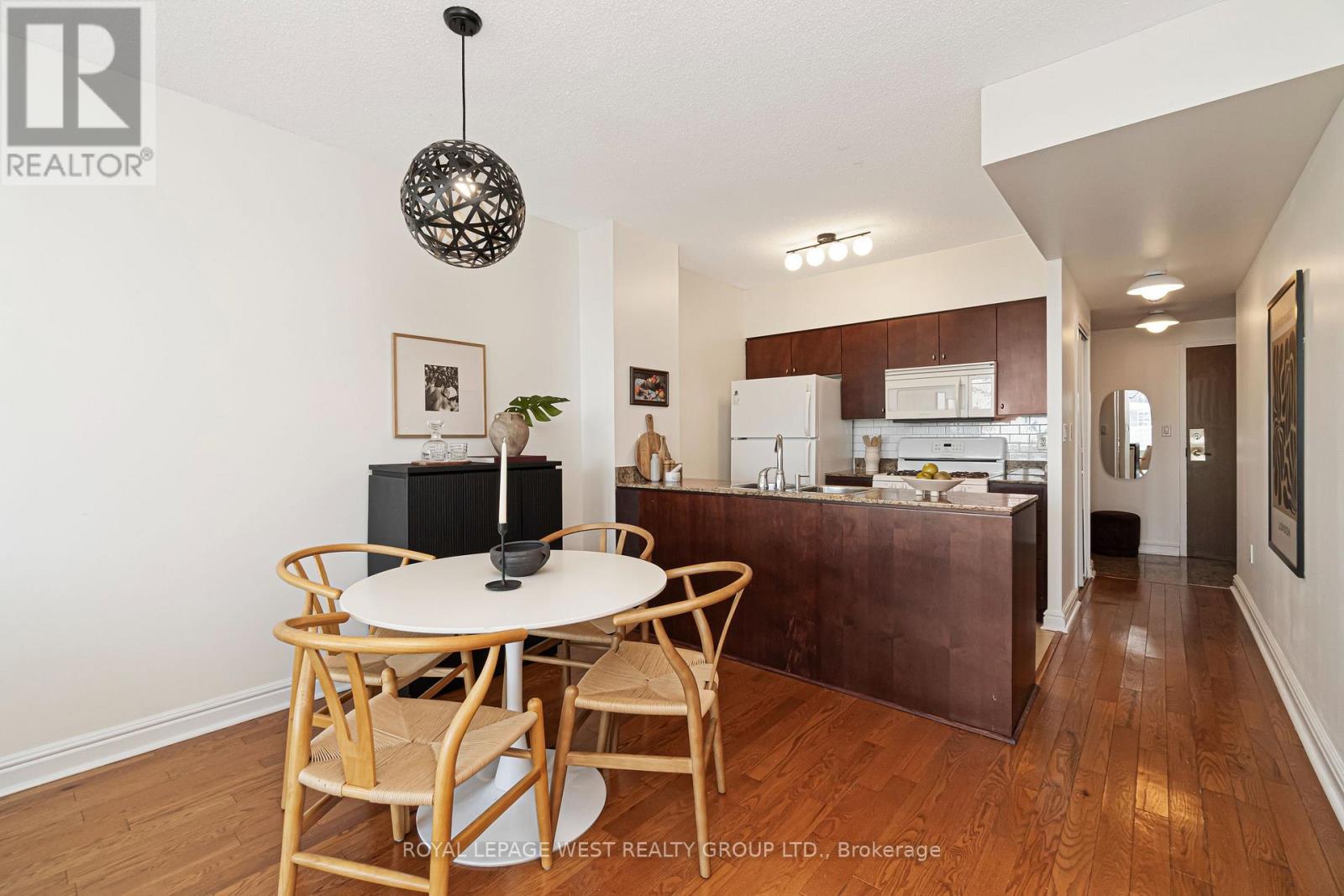 #1510 - 35 Mariner Terrace, Toronto, Ontario  M5V 3V9 - Photo 8 - C13116076