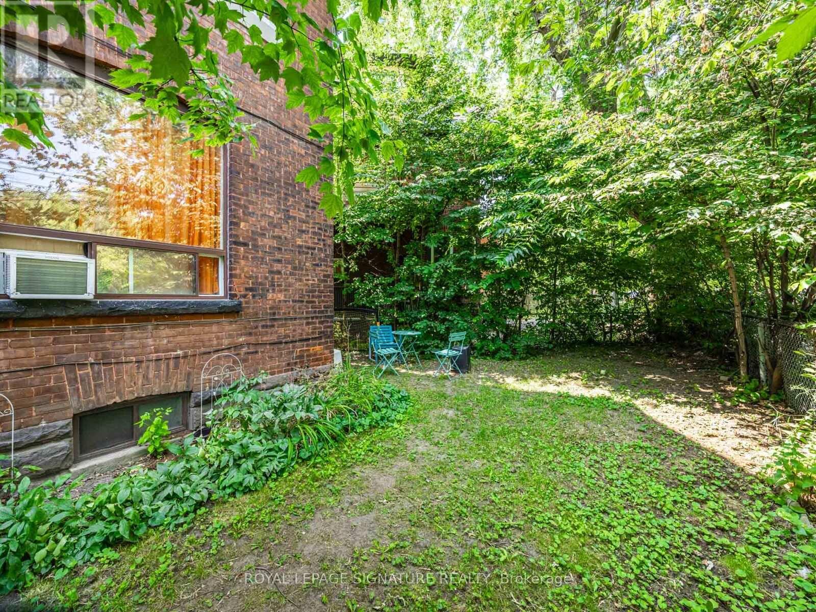 2 - 1 Bellwoods Park, Toronto, Ontario  M6J 1S4 - Photo 14 - C13116140